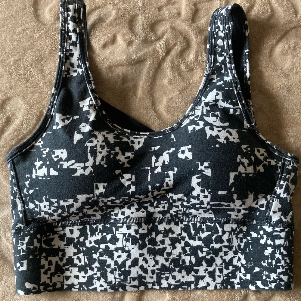 Nearly new Under Armour sports bra!